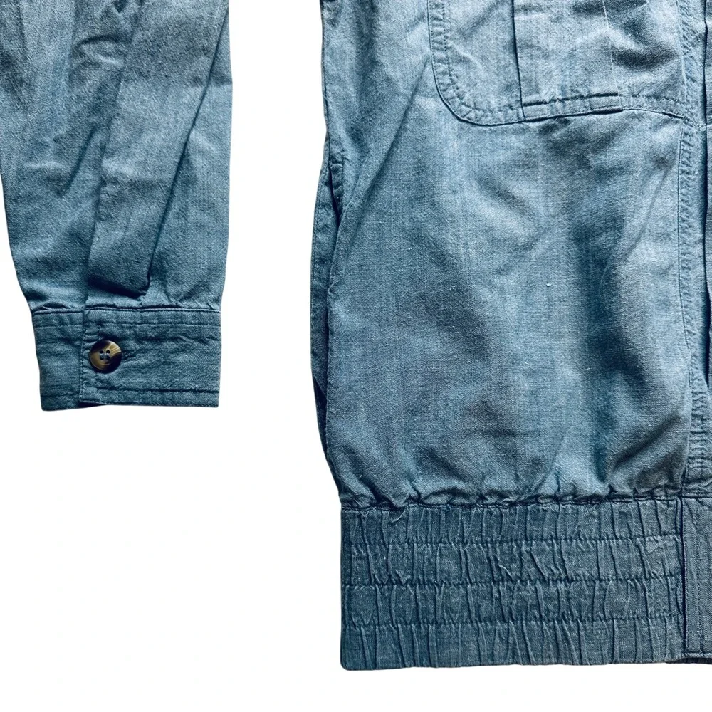 Carole Little Denim Jacket Sport Shirt Style Button Up Pockets Blue‎ Size 6
